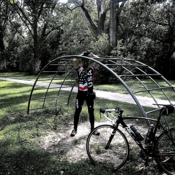 Review of HH HILAND 700c Road Bike: Is It Worth Your Time? Review of HH HILAND 700c Road Bike: Is It Worth Your Time?